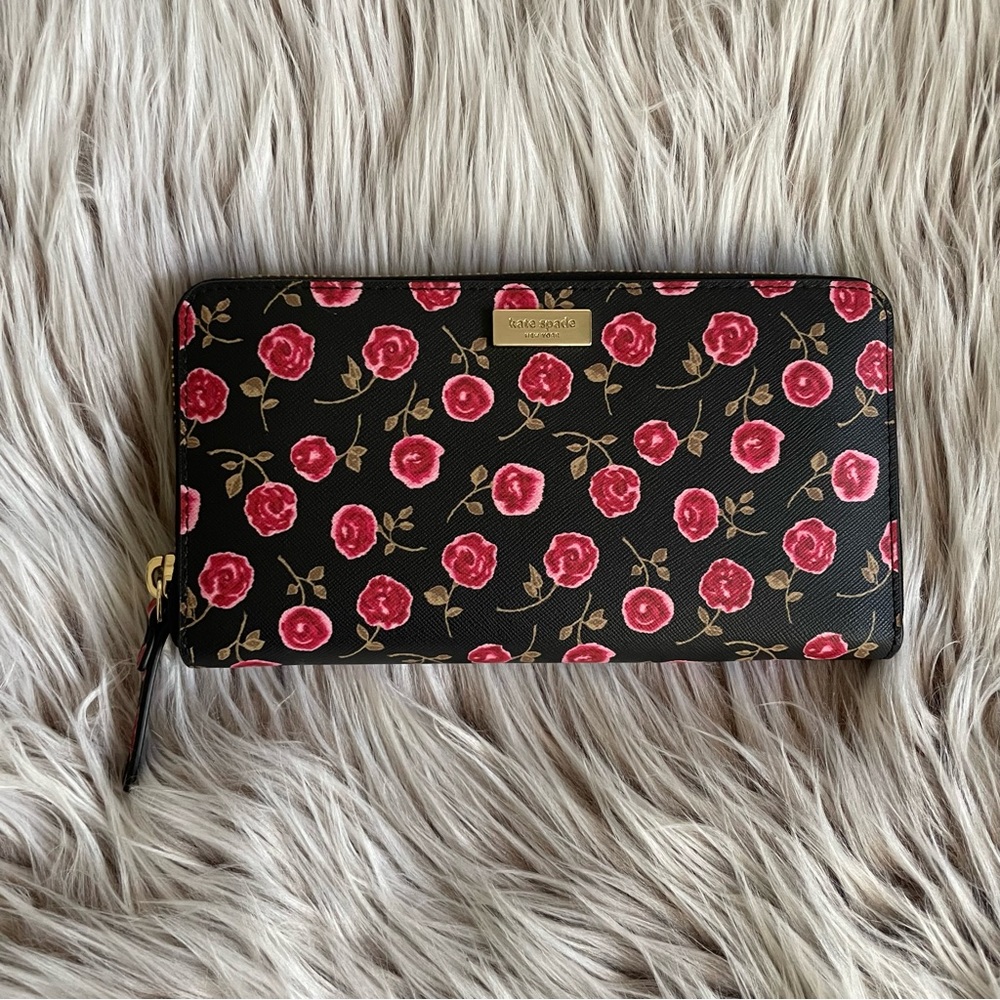 NWOT Kate Spade Laurel Way Neda Hazy Rose Zip Wallet